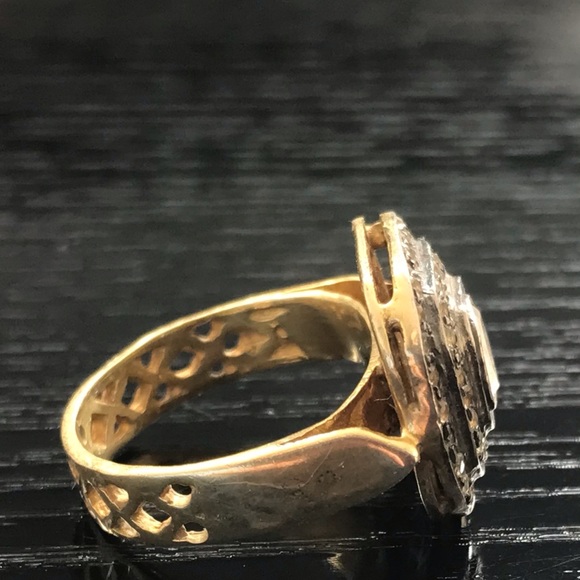 Lisa Robertson Ring Quartz and White Zircon Size 5 - Picture 5 of 7